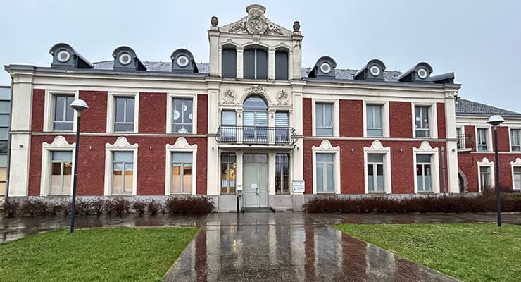 Halte Garderie "Aux Petits Câlins"